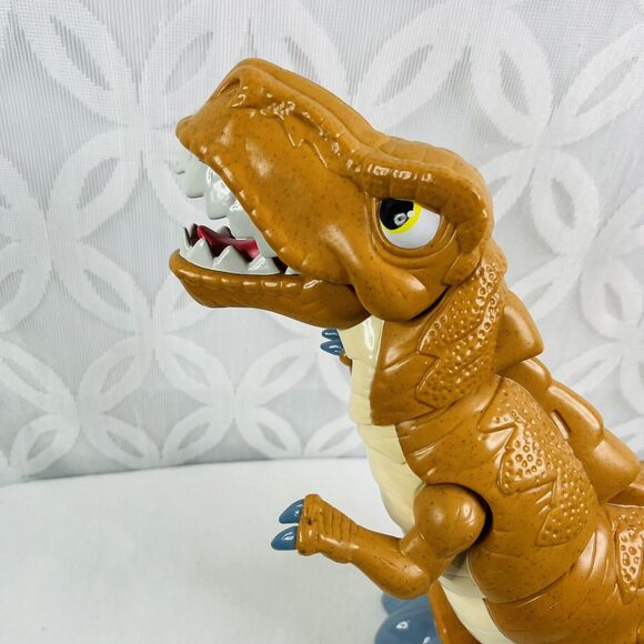 Fisher-Price ImagiNext Mega T-Rex Roaring Motorized Moving 17" Dinosaur Toy - Picture 3 of 9